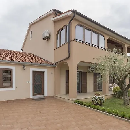 Monte Grande Apartment Pula