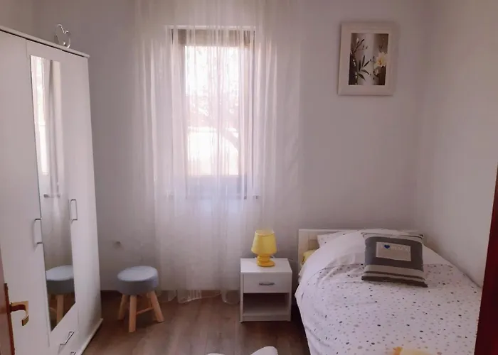Monte Grande Apartman *