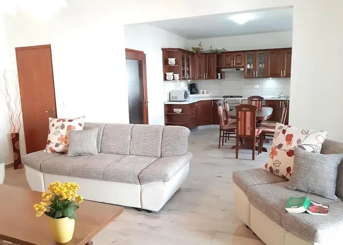 Monte Grande Apartman Póla