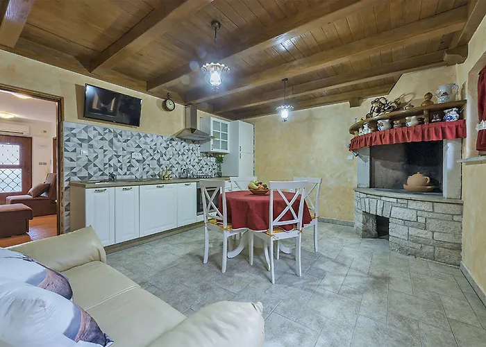 Monte Grande Apartman *