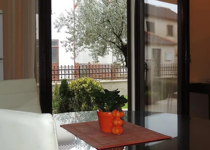 Monte Grande Apartman *