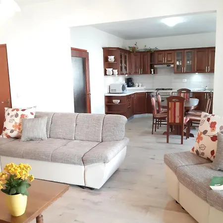 Monte Grande Apartman Pula